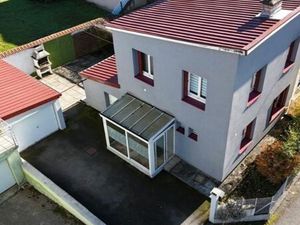 Maison à Sainte-Suzanne