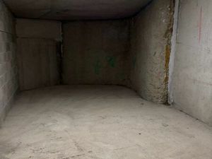 Loue cave 25m2 Furiani