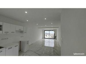 Location appartement T3  vue mer