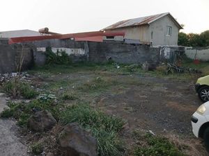 À VENDRE – Terrain constructible 217 m² – Proche mer & hôpital – Secteur calme