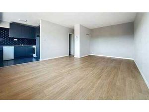 Studio lumineux à Carnières