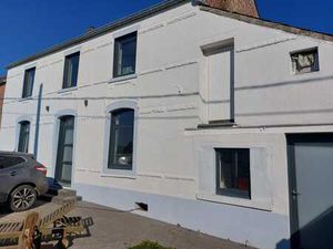 Jolie fermette située dans un cadre idyllique