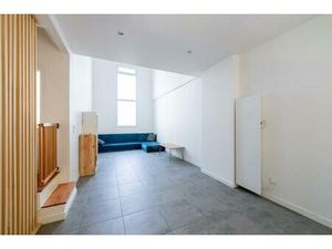 Maison COLLOCATION À Louer