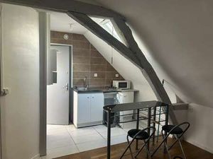 Location Appartement 2 pièces Meublé à La Flèche (72200) : à louer 2 pièces Meublé / 23m² 