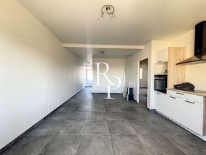 CHATONNAY - T4 de 78 74m² avec grand garage