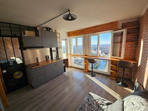 A louer Studio meublé  bld des minimes avec vue imprenable!