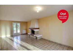 Location maison  m² T-4 à Castres  820 €