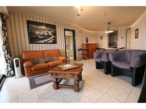 Gemeubileerd 1-slaapkamerappartement met groot terras en frontaal zeezicht op de Zeedijk v