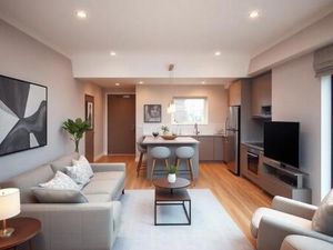 **Duplex familial avec terrasse – Esprit maison à Antony**
