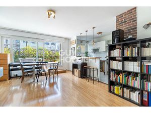 Appartement Paris 2 pièce(s) 63m² terrasse