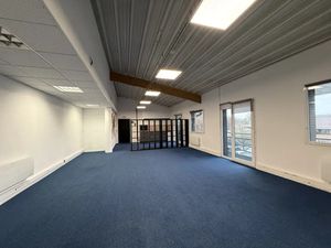 Bureau lumineux 90 m² dans parc tertiaire reconnu – Villeneuve-d’Ascq