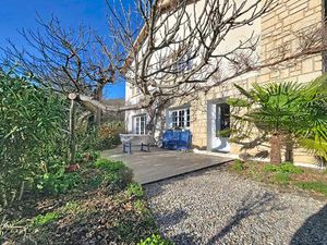 Lamalou-les-Bains – Maison d’artiste au charme unique  dans un quartier prisé avec vue mon