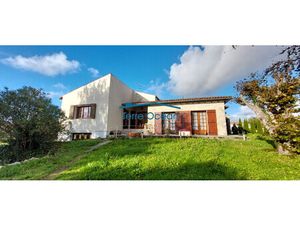 Maison individuelle avec dépendances