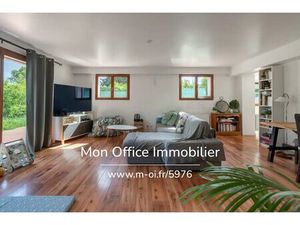 Référence : 5976-CDI. - T3 en rez-de-jardin avec grand extérieur – Calme et proximité du v