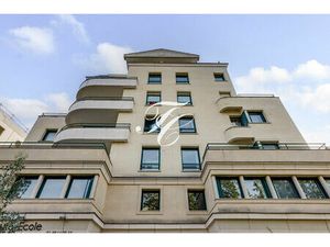 SAINT CLOUD - proche gare et marché