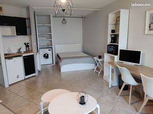 Studio 1 pièce 31 m²