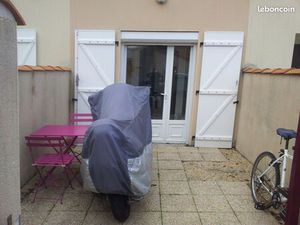 Loue petite maisonnette T2 Bourg Thouaré/Loire