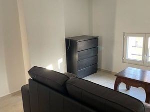 À louer T2 TBE avec terrasse centre ville