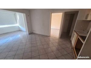 F3 a l année Valras Plage