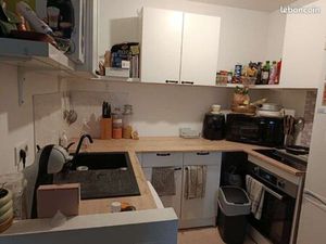 Loue T2 de 44 m2 avec balcon