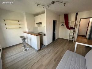 Studio 1 pièce 20 m²