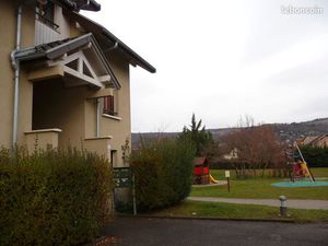 Loue 4 pièces T4 spacieux et lumineux de 97 m2