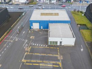 Bien professionnel à louer à Sint-Niklaas € 8.767 (LJC2T) - Venture Properties | Zimmo