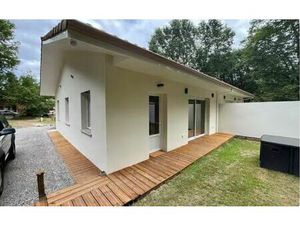 Location maison  56.8 m² T-3 à Seignosse  1 015 €