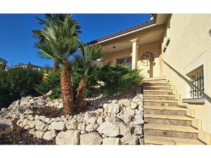 Maison Roybon m² T-4 à vendre  299 000 €