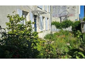 Maison Surgères m² T-4 à vendre  312 000 €