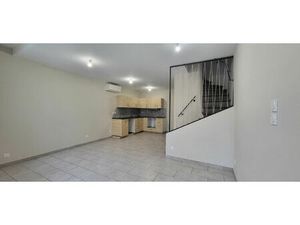 Maison de village T3  non meublée