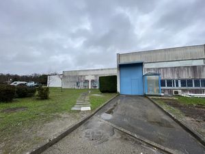 Local d'activité 410 m² avec Bureaux
