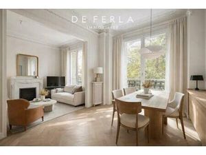 Froidevaux / Denfert-Rochereau : 4 pièces avec cachet de l'ancien