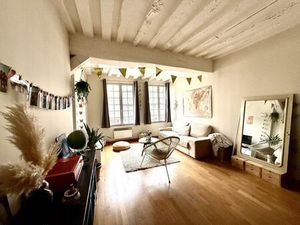 APPARTEMENT F3 - QUARTIER ANTIQUAIRE - 70m2