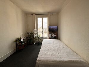 GARIBALDI / MAIRIE DE SAINT-OUEN - STUDIO - 20 16 M² - CAVE