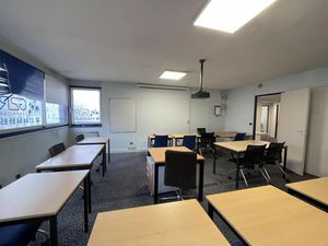BUREAUX A VENDRE 108 M²