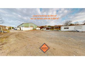 Local professionnel 693m2 sur une parcelle de 3.460m2