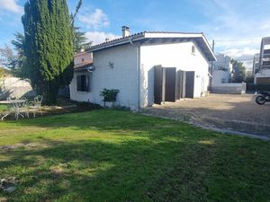 Maison Merignac 5 pièce(s) 140.22 m2