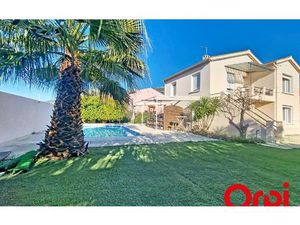 Maison Toulon m² T-7 à vendre  579 000 €