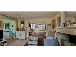 Vente maison 4 pièces 102 m² Saint-Denis-de-Pile (33910)