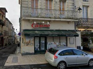 Local commercial à vendre