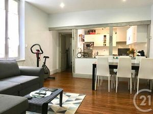 Appartement F4 à vendre - 5 pièces - 91 m2 - Castres - 81 - MIDI-PYRENEES