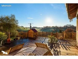 Maison 4 pièces 240 m²