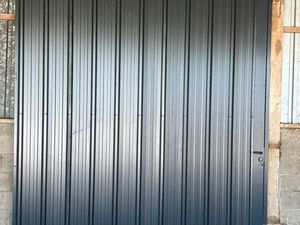 A louer Entrepôt de stockage Changé