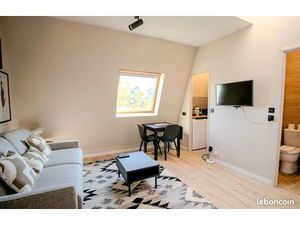 Studio refait à neuf – Quartier Tour-Maubourg / Invalides – Bail mobilité