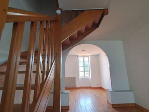 Charmant Duplex disponible de suite