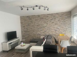 T2 56m2 tout équipé - centreville Lorient - disponible du 10 janvier à fin juin 2026