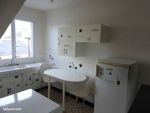 Location appartement centre LAVAL T2 au 3è étage