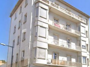 À vendre Immeuble de charme dans le coeur historique de Per