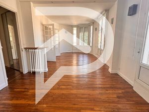 EXCLUSIVITE - APPARTEMENT - PLACE D'ERLON - T5 AVEC BALCONS